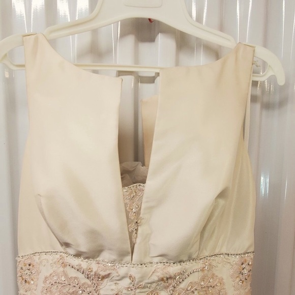 Pink 'Lace' Princess Dress - Picture 5 of 16